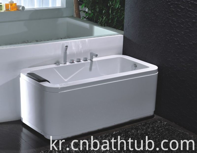 Rectangle Indoor Acrylic Massage Bathtub (JL812)